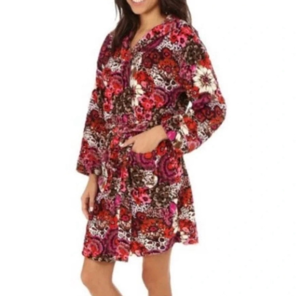 Vera Bradley Brown Rosewood Hooded Fleece Robe. Size S/M.